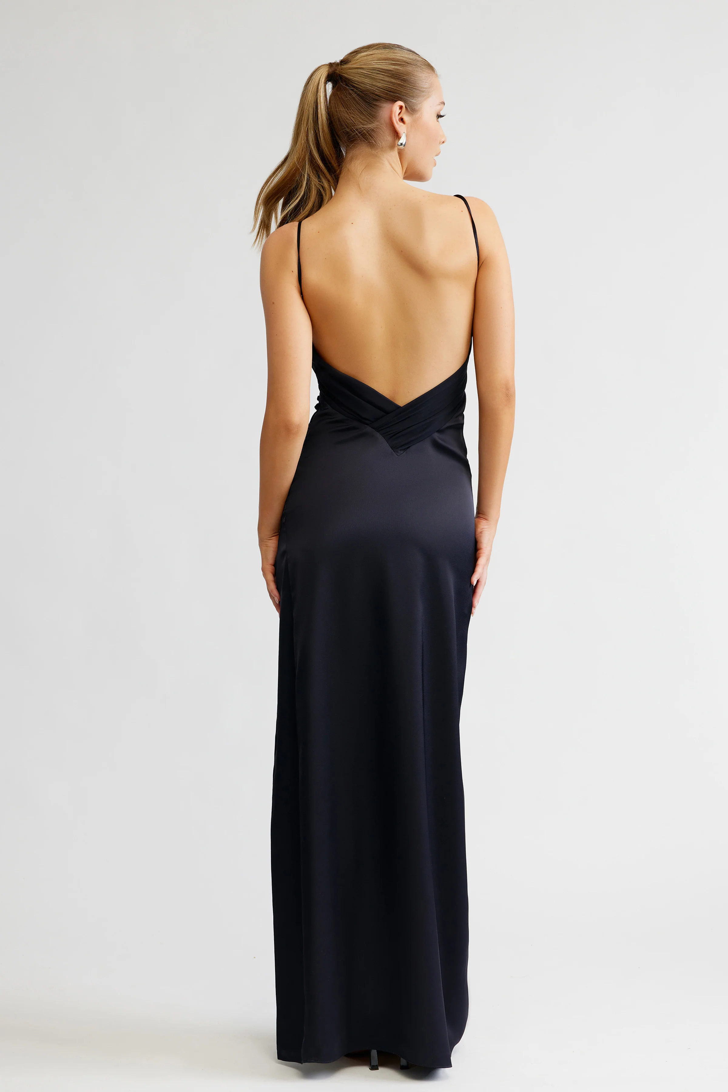 Kiri Dress - Black - Poueer