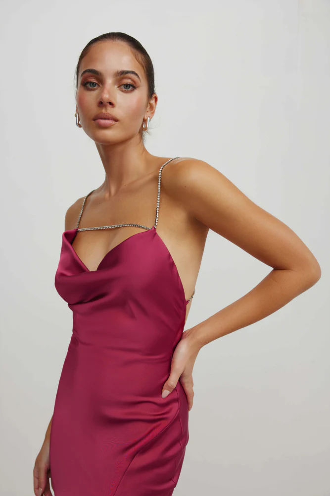 Ariel Dress - Crimson - Poueer