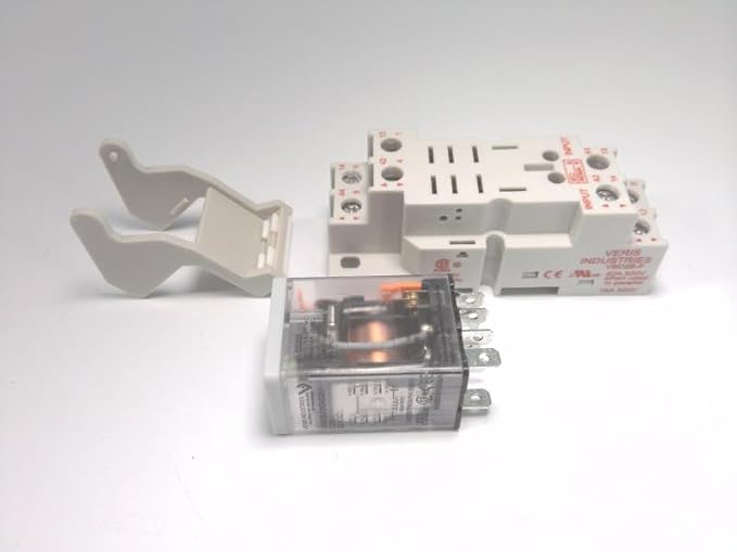VERIS FKIT-VMD2B-F24D 120VAC 15AMP Rating, 24VDC Coil Rating, DIN Rail Mount, DPDT Relay Output Contacts, Finger Safe TERMINALS, F-KIT Series, Relay Socket KIT - Poueer